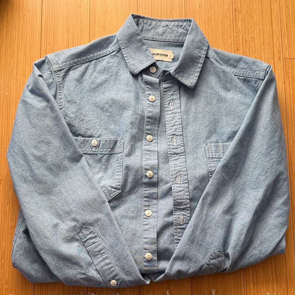 Taylor Stitch Light Blue Casual Button Down Shirt
